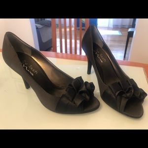 The Touch of Nina pumps